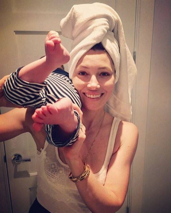 Jessica Biel, Son Silas