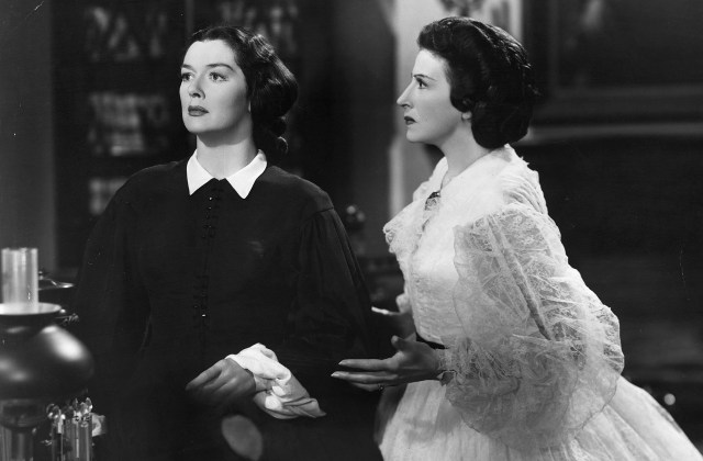 Rosalind Russell in Mourning Becomes Electra