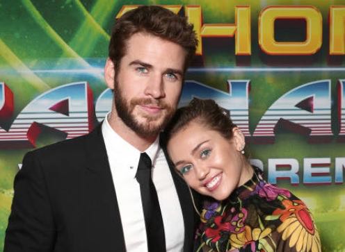 Miley Cyrus Liam Hemsworth Surfing