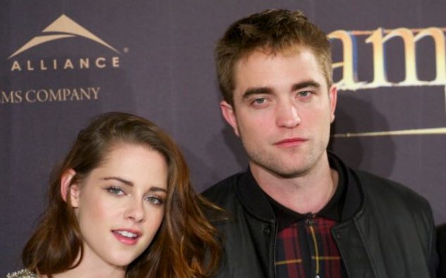 Robert Pattinson Loves Kristen Stewart