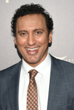 Aasif Mandvi