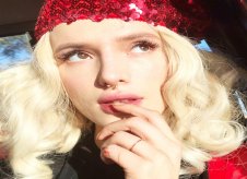 Bella Thorne Pictures