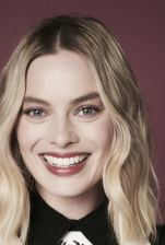 Margot Robbie