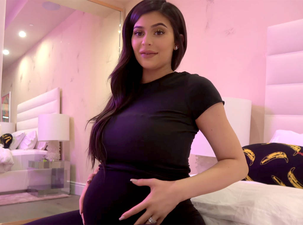 Kylie Jenner, Pregnant