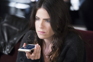 KARLA SOUZA