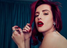 Bella Thorne Pictures Instagram