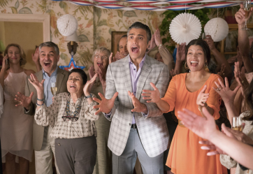 Jane The Virgin -- "Chapter Eighty-One" -- Image Number: JAV417c_0097.jpg -- Pictured (L-R): Gina Rodriguez as Jane and Justin Baldoni as Rafael -- Photo: Patrick Wymore/The CW -- ÃÂ© 2018 The CW Network, LLC. All Rights Reserved.