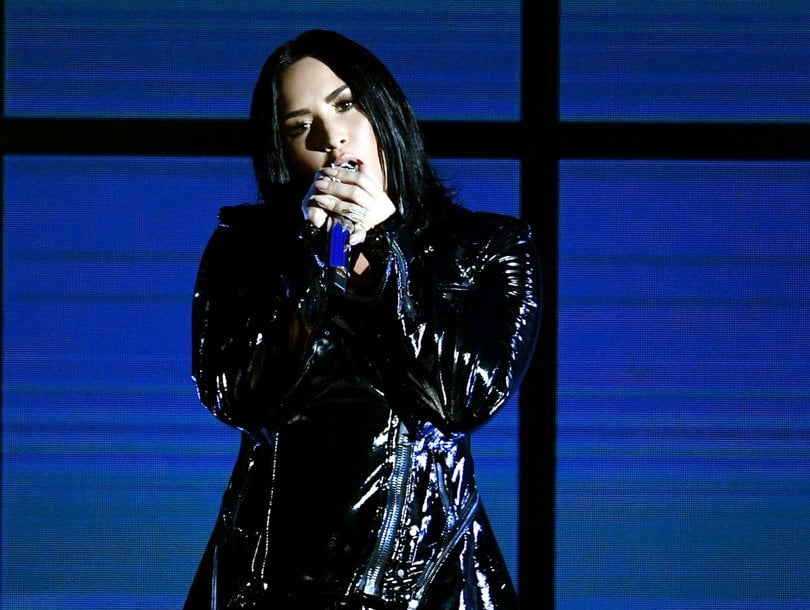 Demi Lovato Apologizes After Offended Followers Drag Her for 'Prank' Tweet