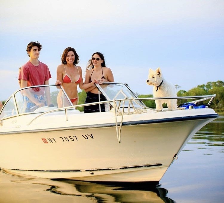 Luann de Lesseps With Her Son & Daughter